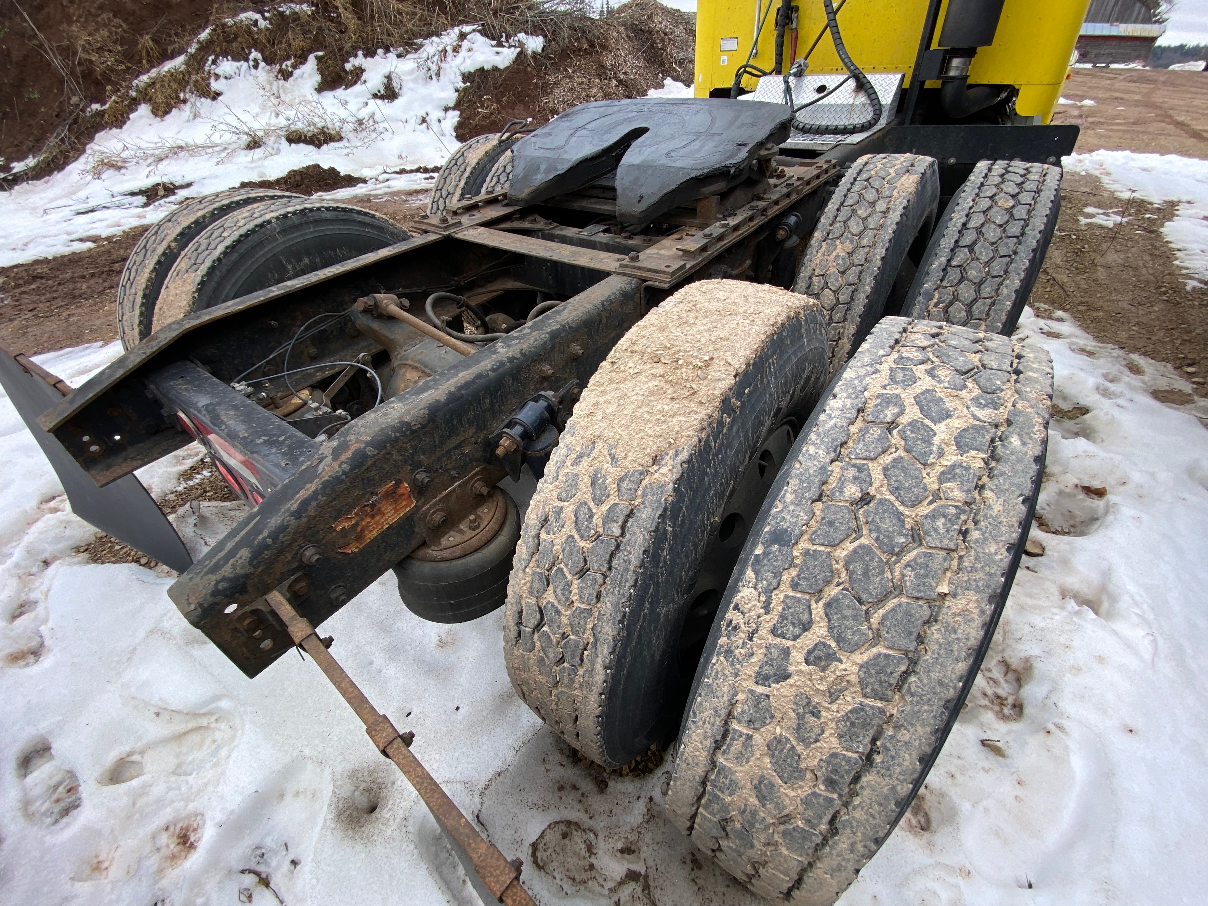 1996 FREIGHTLINER FLD120 - Image 27